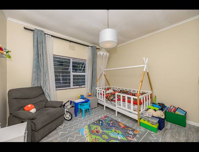 3 BEDROOM HOUSE FOR SALE IN AVONDALE